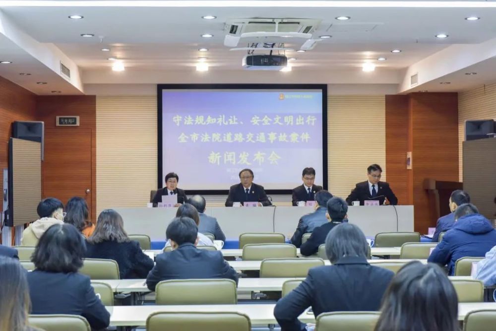 上案村委会交通优化新闻，提升村民出行体验，全面改善交通网络